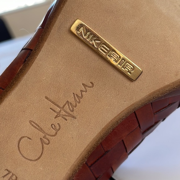 Cole Haan Ladies Pumps size 7 - Picture 2 of 8